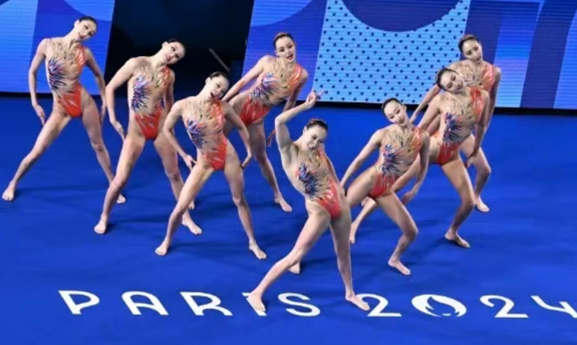 炸了，傲寒背刺无畏？JDG比赛来临前切片爆出：誓约开启紧急公关