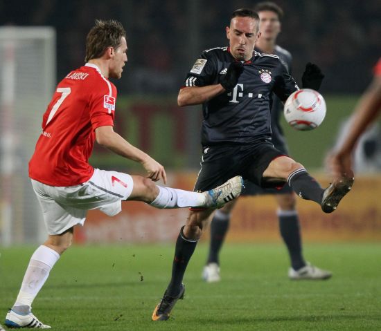 使更多年轻 使更多年轻