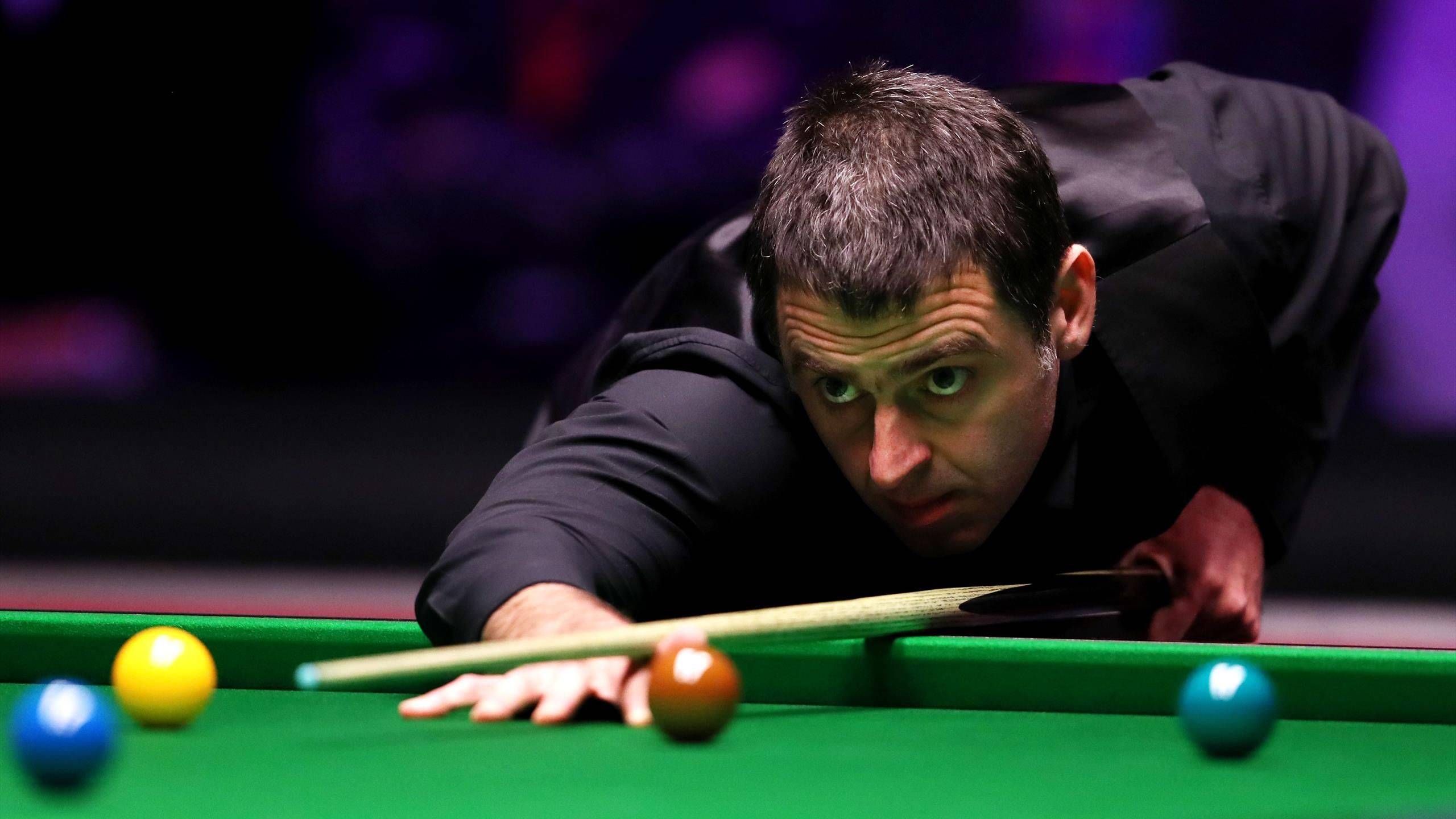 员的出色发 员的出色发