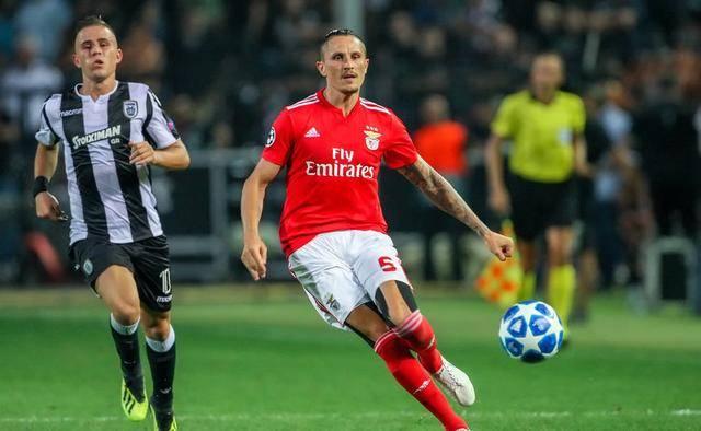 而这些浮动 而这些浮动